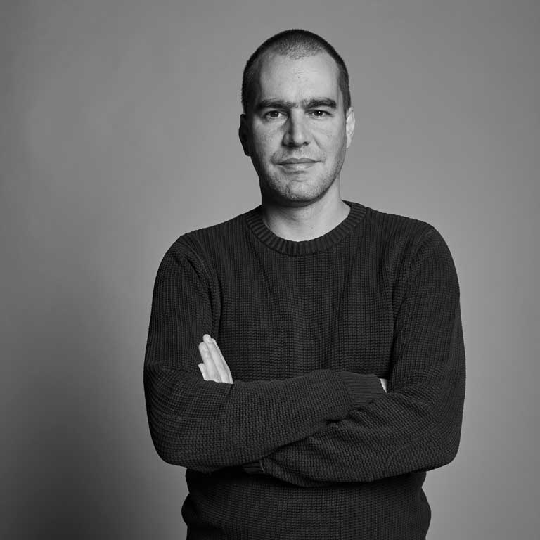 Víctor Velasco | Profesores