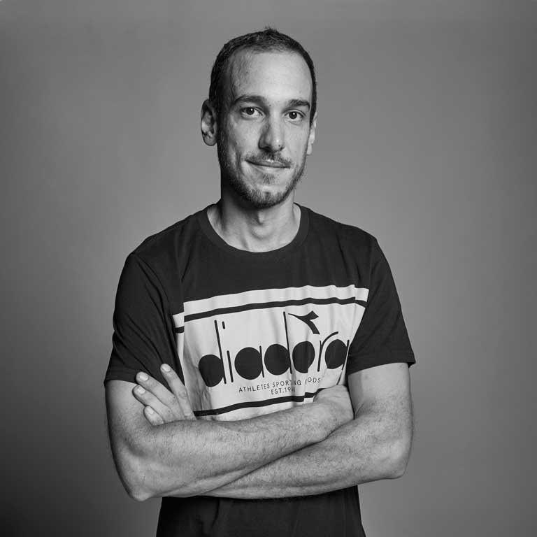 Angel Andrade | Profesores