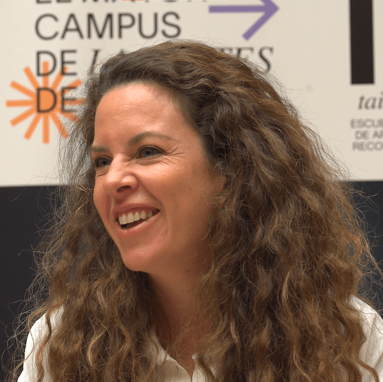 CLAUDIA LLOSA SAN SEBASTIÁN