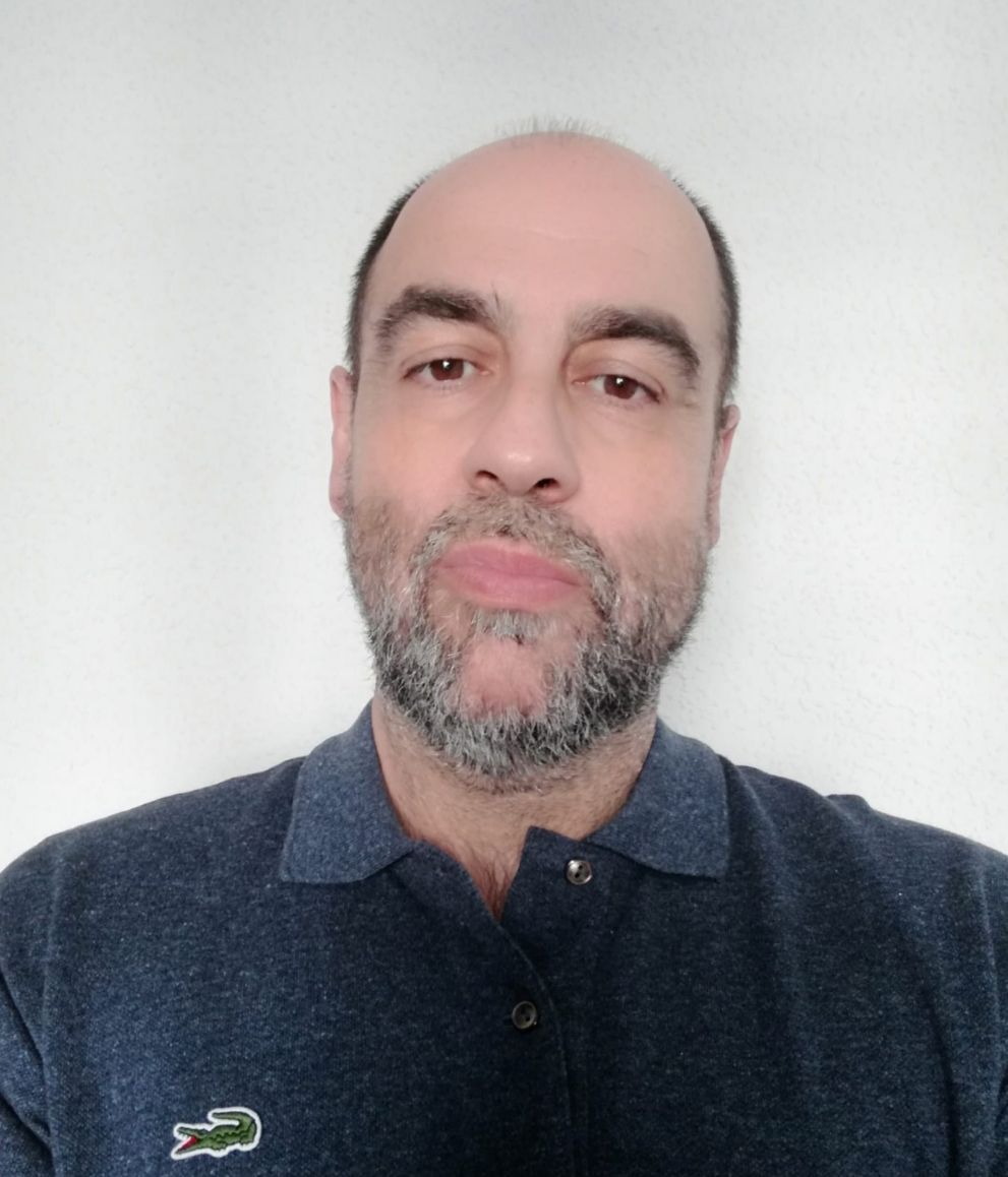 Enrique Cañas Laut | Docentes Cursos de Verano