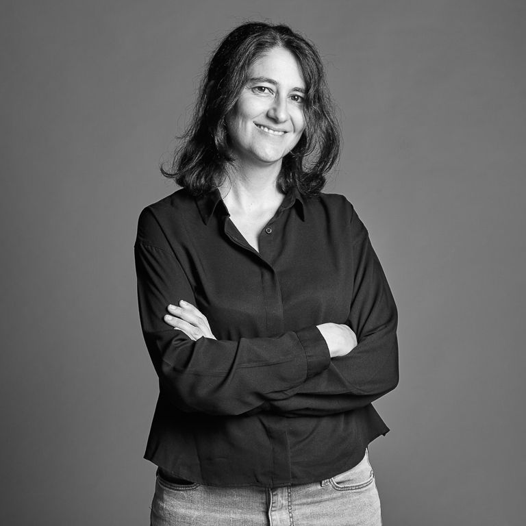 Elisa Lara | Profesores