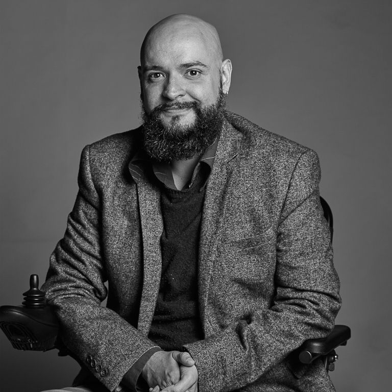 Javier Gomariz | Teacher