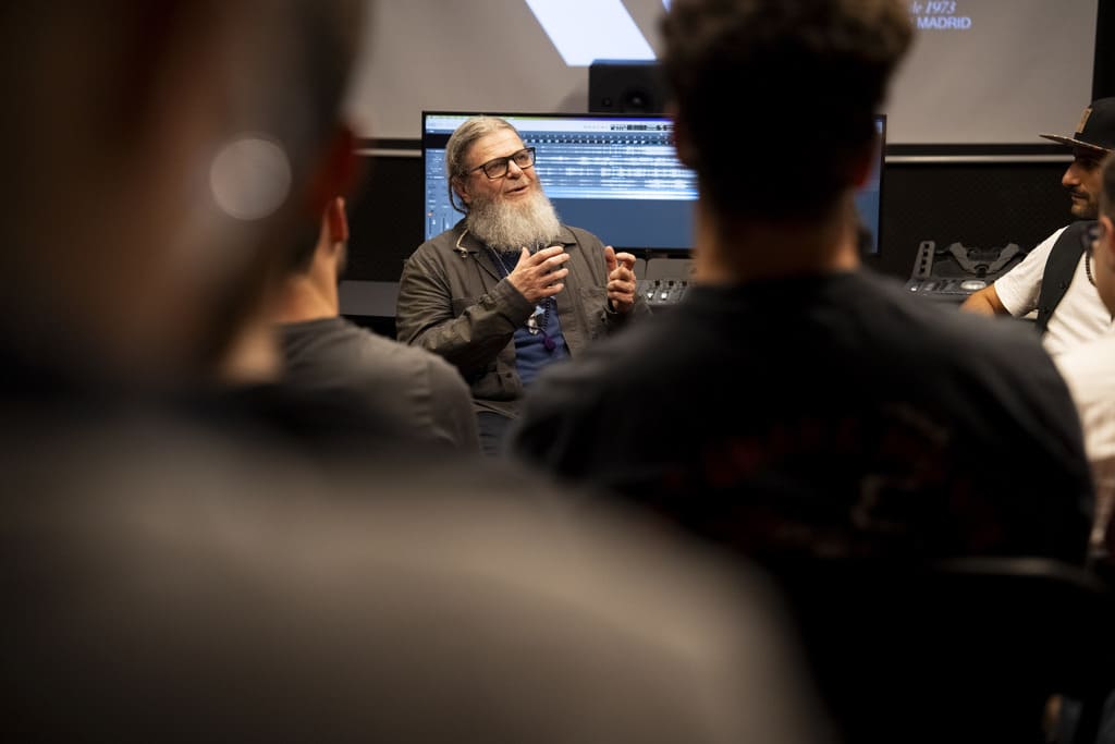 Gustavo Santaolalla